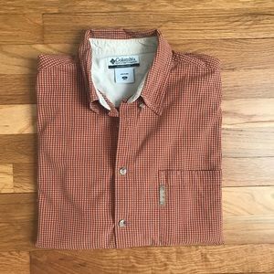 Columbia Casual Button Down Shirt